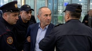 Köçəryan ölkədən qaçarkən SAXLANILDI 