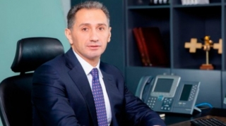 "Daha çox yol tikmək tıxac problemini həll etmir" - Rəşad Nəbiyev 