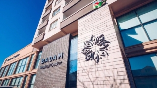 "Badam" klinikasının direktoru istefa verdi - SƏBƏB 