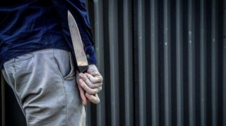 Gəncədə gənc oğlan bıçaqlanıb 