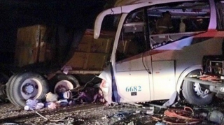 Meksikada avtobus qəzası: 16 ölü, 22 yaralı