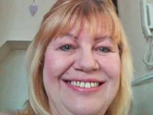 Arvad ərini bazarlıq etdiyinə görə bıçaqladı - FOTO