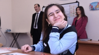 Bu gün qış tətilindən öncə son dərs günüdür 