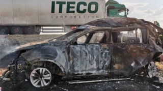 Rusiyada dörd nəfər avtomobildə yanaraq ölüb