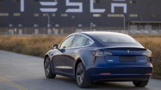 Tesla уступила лидерство китайскому автопроизводителю