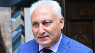 Deputat: "Xalqımızın milli birlik nümayiş etdirməsi ordumuzun ermənilərə verdiyi cavab qədər önəmlidir"