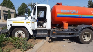 Gəncədə 2 avtomobil toqquşdu  - Sərnişin xəstəxanalıq oldu - FOTO 