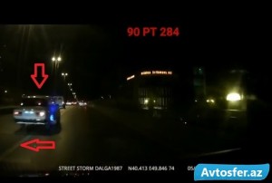 Daha bir kobud qayda pozan sürücü kameraya düşdü  - VIDEO