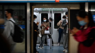 Pekində ictimai nəqliyyatın hərəkəti dayandırıldı 