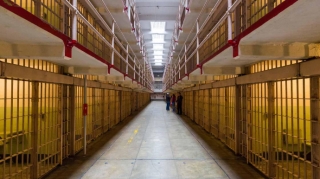 Pandemiya dövründə 1000-dək məhkum vaxtından əvvəl azadlığa buraxılıb