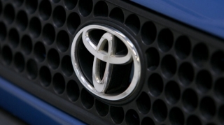 Çipə görə "Toyota"nın Yaponiyadakı 11 zavodunda - İŞ DAYANIB 