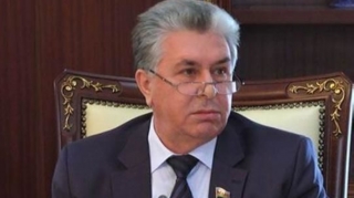 Vitse-spiker keçmiş məmurları tənqid etdi - Oliqarx kimi idilər 