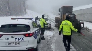 DİN qarlı hava şəraitində gücləndirilmiş rejimdə çalışır - FOTO