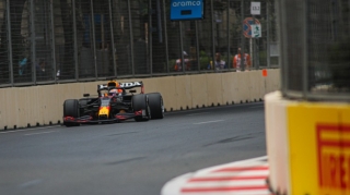 Начался обратный отчет Гран-при Азербайджана по "Формуле-1" 