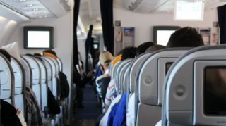 Ankara-Bakı təyyarəsində dava - Aeroporta enən kimi həbs olundu 