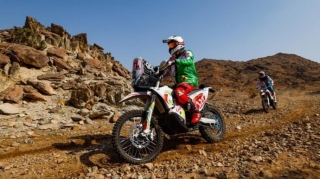 "Dakar" rallisində qəzaya düşən pilot öldü