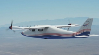 NASA elektrikli təyyarəsinin ilk uçuşunu keçirəcək 