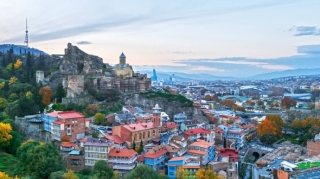 Gürcüstan quru sərhədlərini mərhələli şəkildə açacaq