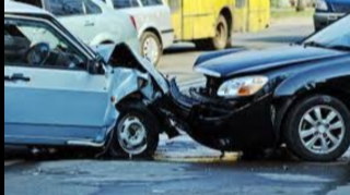 Gəncədə iki avtomobil toqquşdu: xəsarət alanlar var 