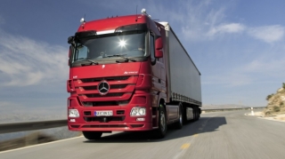 Ölkəyə 270 yük avtomobili gətirilib