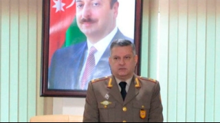 Nazir generalı işdən çıxardı  - FOTO