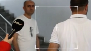 Kameranı görüb qaçdılar: Tibb mərkəzində nə baş verir? - VİDEO 
