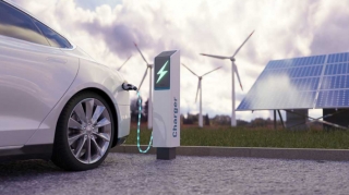 Batareyalar müasir texnologiyaların strateji əhəmiyyətli hissəsinə çevrilir 