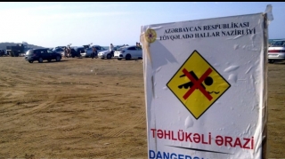 Bu gün bir neçə nəfər dənizdə batma təhlükəsi ilə üzləşib