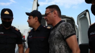 Polisi döyən deputatın apellyasiya şikayəti təmin edilməyib 