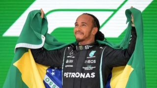 “Formula 1”:  Lüis Hemilton Braziliyada 10-cu mövqedən başlayaraq birinci gəldi