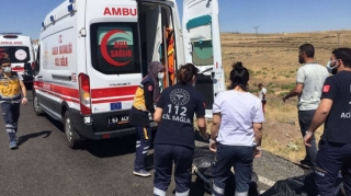 Türkiyədə avtomobil aşdı, 5 nəfər öldü