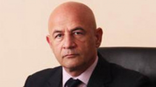 Oğlu həbs olunan bələdiyyə sədri istefa verdi