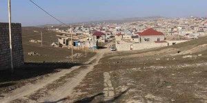 Bakının 20 kilometrliyində insanların "18-ci əsrdə" yaşadıqları qəsəbə var - FOTO