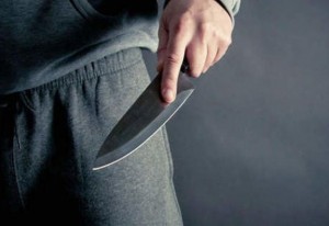 Məktəb yaxınlığında 22 yaşlı gənc bıçaqlanıb - Bakıda