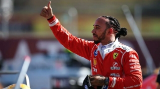 Hemilton "Formula-1" üzrə Britaniya Qran-prisinin sprint yarışının qalibi olub 