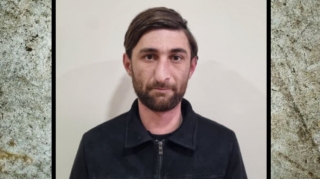 Keçmiş məhkumda narkotik və avtomat aşkarlandı - FOTO