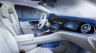 Mercedes-Benz EQS modelinin interyerini nümayiş etdirib - FOTO