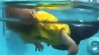 Üç yaşlı uşaq su vannasında boğuldu 