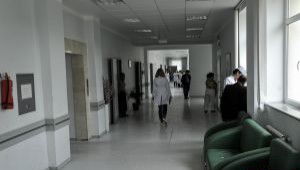 Göygöl sakini körpüdən yıxılaraq ağır xəsarət alıb