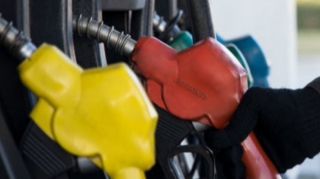 ABŞ-da benzinin qiyməti rekord həddə çatıb