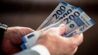 Baş nazir QƏRAR İMZALADI: Bu şəxslərin maaşı artırıldı 