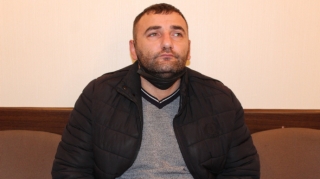 Oğuzda elektron qolbaq daşıyan şəxsdən narkotik götürülüb 