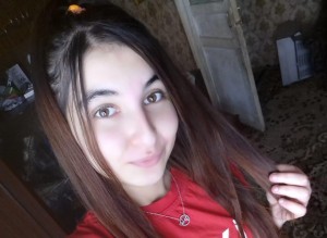 Şəmkirdə 17 yaşlı qız itkin düşüb - FOTO