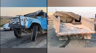 Sumqayıtda yük maşını aşıb - VİDEO 