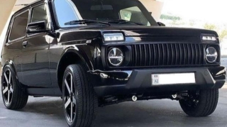 “Niva” sürən qadın anasını vurub öldürdü 