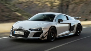 "V10" mühərriki olan son "Audi R8" superkarı təqdim edilib   - FOTO