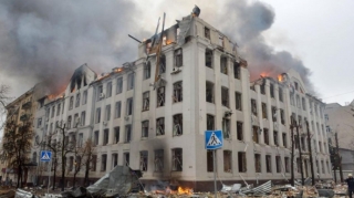 Rusiya ordusu qaçqınların olduğu avtobusu atəşə tutub