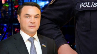 Azərbaycanda deputat istirahət mərkəzində sərxoş olub polisə hücum çəkdi - İDDİA 