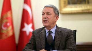“Azərbaycan tək deyil”  - Hulusi Akar