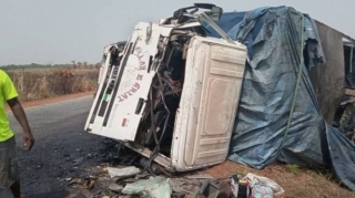 Doqquz futbolçu və bir məşqçi qəza nəticəsində öldü